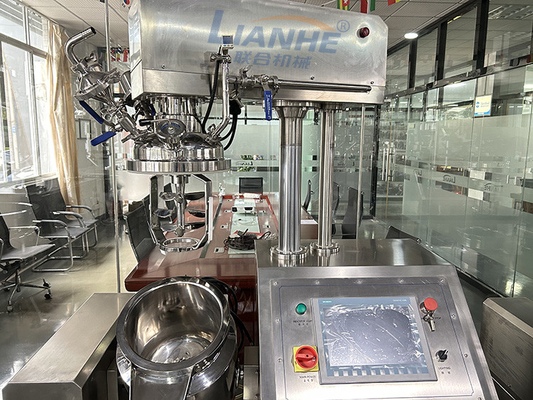 kosmetische Sahne- Lotion 10L 20L, die Maschinen-Vakuum-Emulsifiying-Mischermaschine herstellt